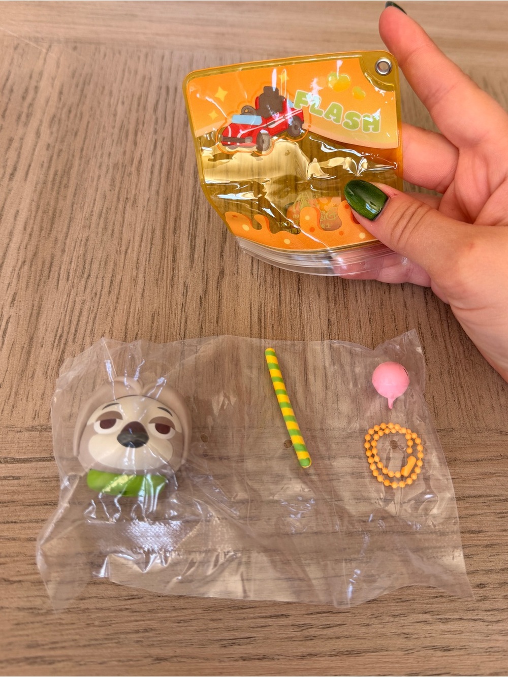 Shanghai Disneyland Zootopia Keychain Gachapon Flash SLOTH (ONLY SOLD AT SHD)